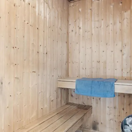 Beautiful In With Sauna *